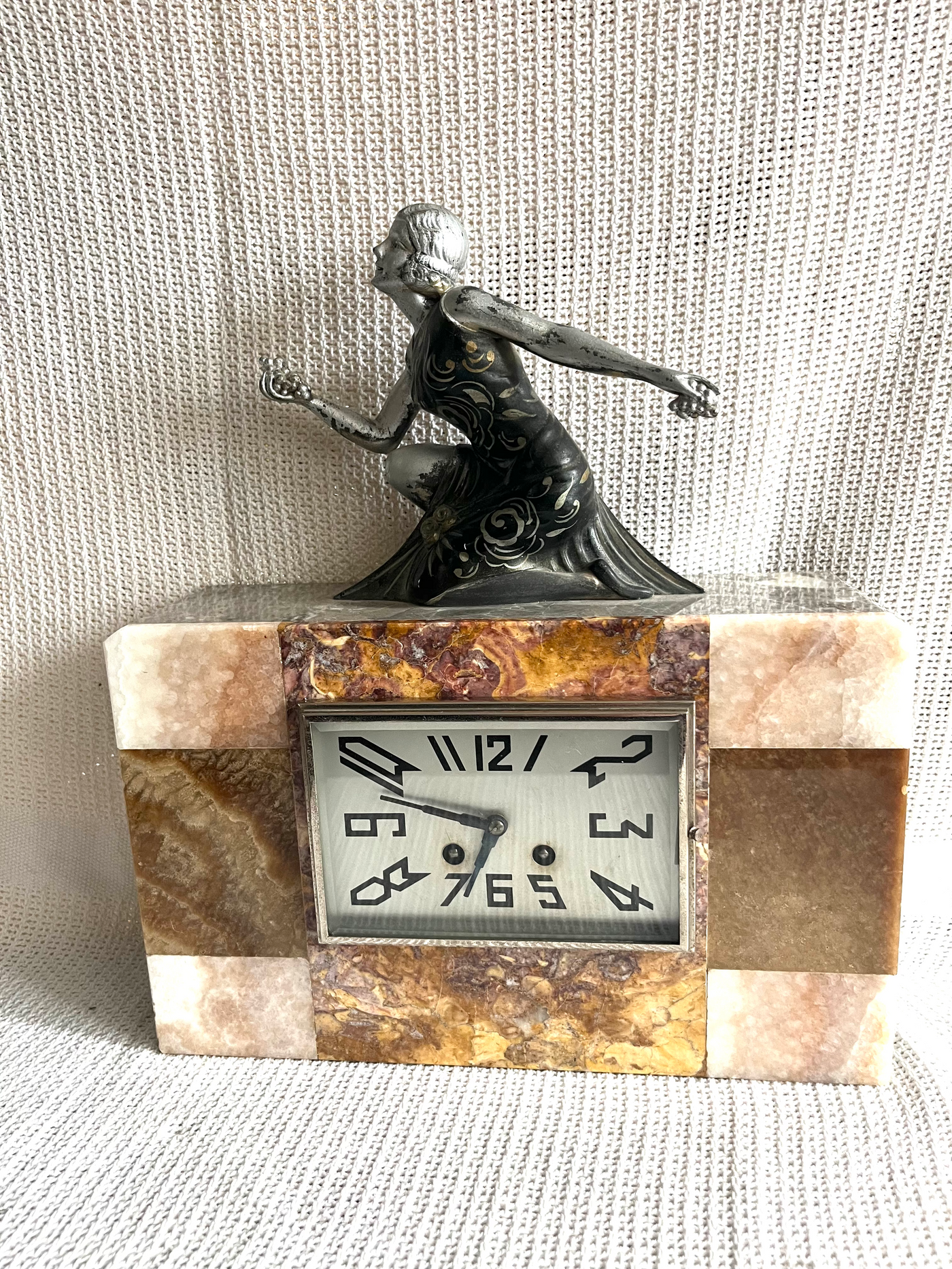 French Deco Mantle Clock with End Pieces